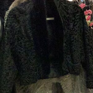 Elegant Black Fur Shrug